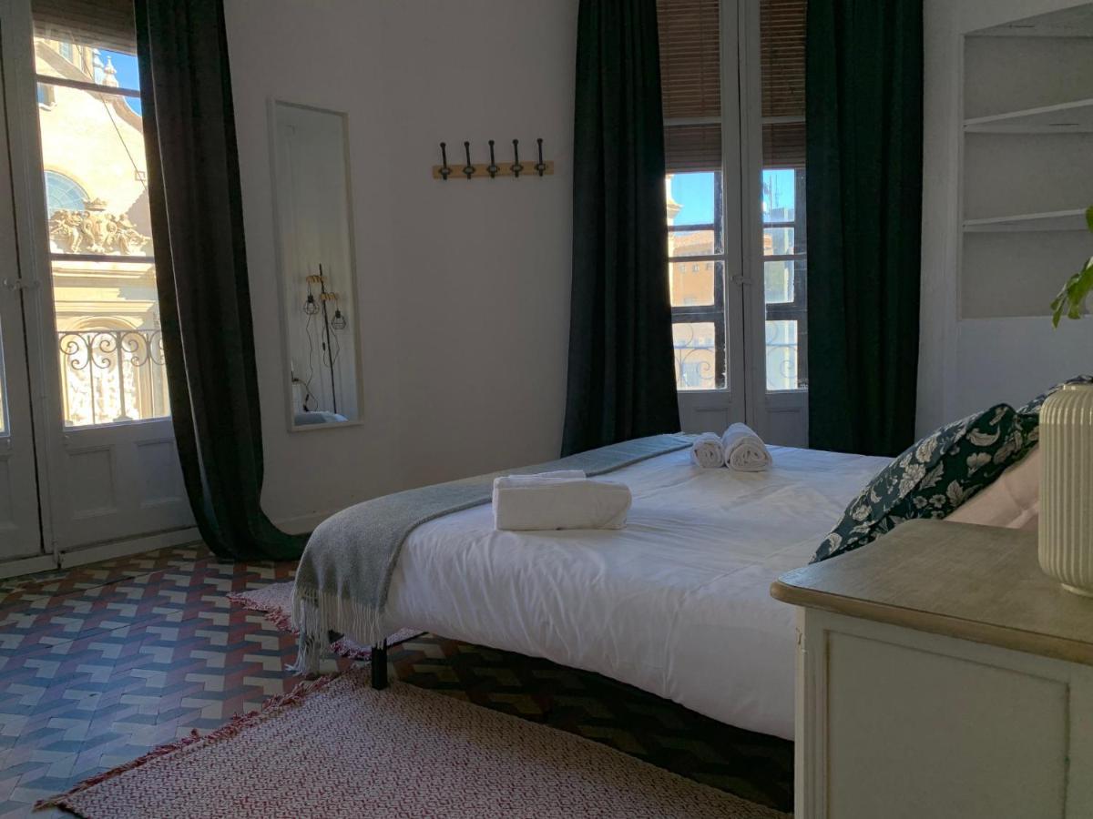 Vtz El Balcon A La Basilica V - Vistas Inmejorables A La Basilica Del Pilar! Appartement Zaragoza Buitenkant foto